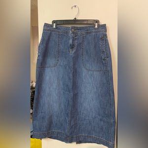 Maxi denim skirt